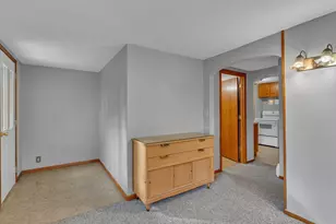 117 3rd St N, Kandiyohi, MN 56251 - Photo 9