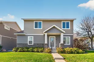 2768 Clover Ridge Dr, Chaska, MN 55318 - Photo 1