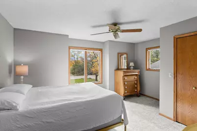 555 S Oak Drive, Vadnais Heights, MN 55127 - Photo 27