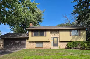 6024 72nd Ave N, Brooklyn Park, MN 55429 - Photo 1