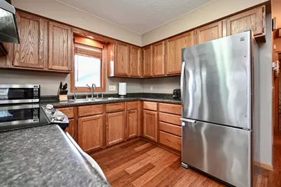 20 Tews Avenue, Lewiston, MN 55952 - Photo 9