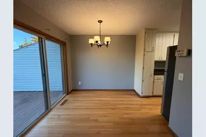 8422 Toledo Avenue N, Brooklyn Park, MN 55443 - Photo 11