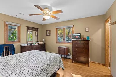 2500 Hayes Court, Burnsville, MN 55337 - Photo 9