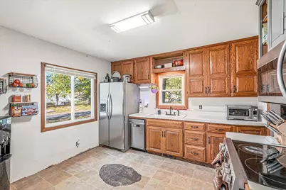 5744 Bryant Avenue N, Brooklyn Center, MN 55430 - Photo 11
