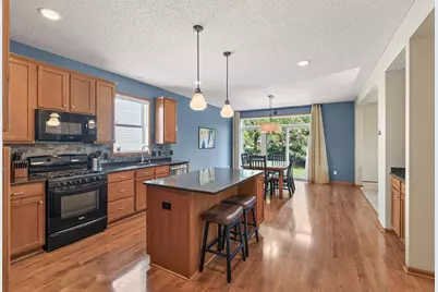 13690 Atwood Trail, Rosemount, MN 55068 - Photo 3