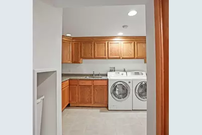 9621 Upton Road, Bloomington, MN 55431 - Photo 33