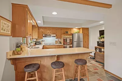 9621 Upton Road, Bloomington, MN 55431 - Photo 5