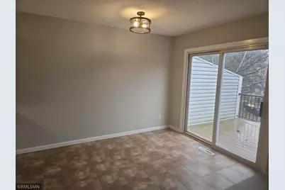 837 Evergreen Circle, Burnsville, MN 55337 - Photo 5