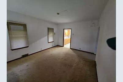 210 Dugan Street S, Welcome, MN 56181 - Photo 3