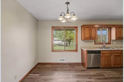 3106 64th Avenue N, Brooklyn Center, MN 55429 - Photo 9