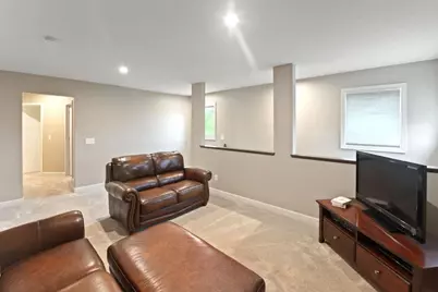 2298 Hillcrest Drive, Hudson, WI 54016 - Photo 15
