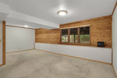 10203 Scarborough Road, Bloomington, MN 55437 - Photo 19