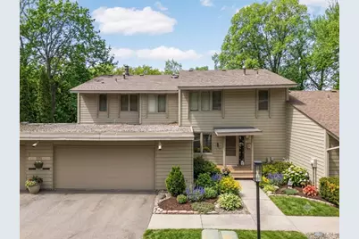 10203 Scarborough Road, Bloomington, MN 55437 - Photo 25