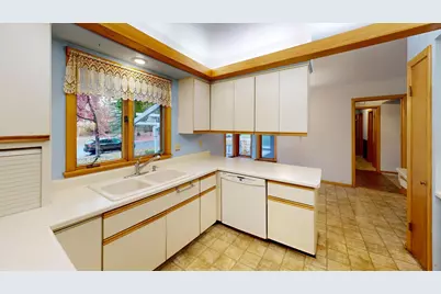 400 Ivanhoe Avenue, Northfield, MN 55057 - Photo 11