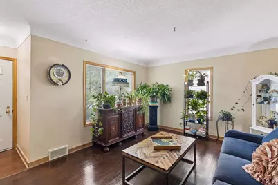 1190 Ottawa Avenue, West Saint Paul, MN 55118 - Photo 5