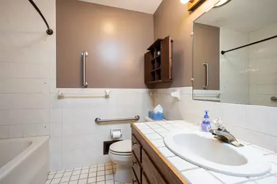 2420 W 106th Street, Bloomington, MN 55431 - Photo 15