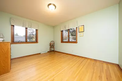 2420 W 106th Street, Bloomington, MN 55431 - Photo 13