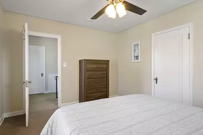 306 Barry Avenue N, Wayzata, MN 55391 - Photo 29