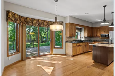 17707 Kingsbury Circle, Lakeville, MN 55044 - Photo 7