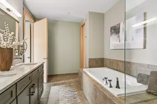 100 2nd Street NE, Minneapolis, MN 55413 - Photo 17