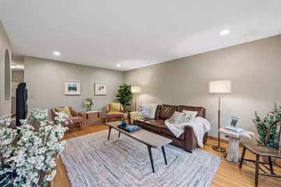 9924 Little Circle, Bloomington, MN 55437 - Photo 11