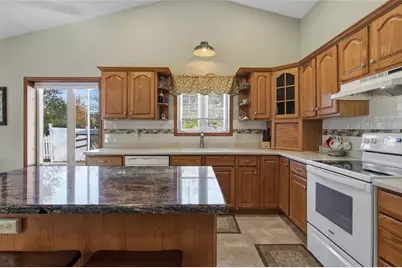 1432 Perry Street, Chippewa Falls, WI 54729 - Photo 13