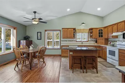 1432 Perry Street, Chippewa Falls, WI 54729 - Photo 9