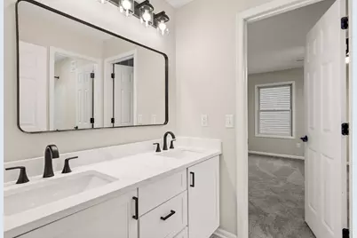 15403 Plumstone Drive, Eden Prairie, MN 55347 - Photo 27