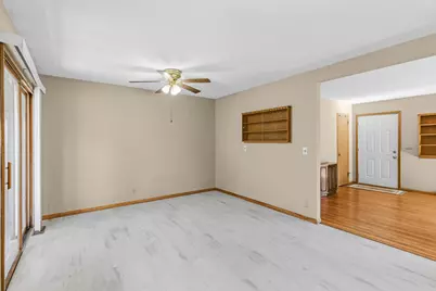 4767 Carolyn Lane, White Bear Lake, MN 55110 - Photo 15