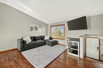 5870 Excalibur Court NW, Rochester, MN 55901 - Photo 9