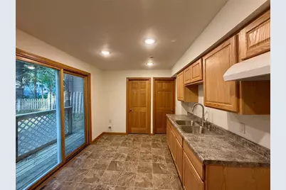2519 Peebles Street, Eau Claire, WI 54703 - Photo 5