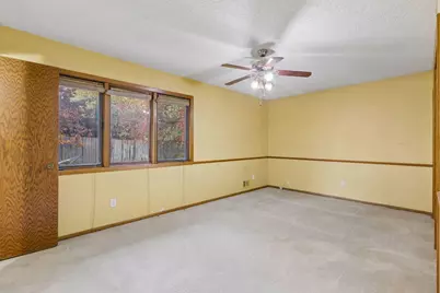16640 N Hillcrest Court, Eden Prairie, MN 55346 - Photo 17