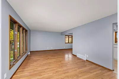 801 E 71st Street, Richfield, MN 55423 - Photo 17