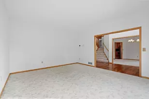 16130 39th Pl N, Plymouth, MN 55446 - Photo 11