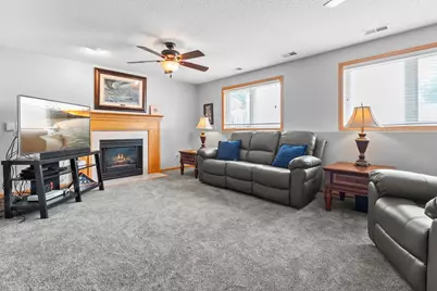 15712 Crocus Avenue W, Rosemount, MN 55068 - Photo 9
