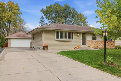 8900 60 1/2 Avenue N, New Hope, MN 55428 - Photo 3