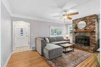 2953 Ewing Avenue N, Robbinsdale, MN 55422 - Photo 5