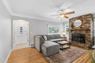 2953 Ewing Ave N, Robbinsdale, MN 55422 - Photo 5