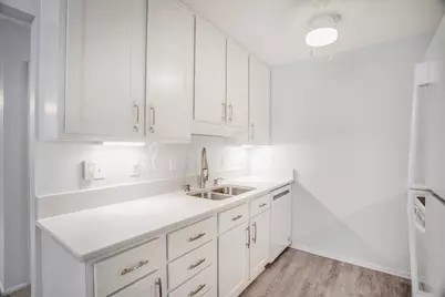4350 Brookside Court #302, Edina, MN 55436 - Photo 21