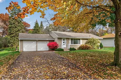 204 Woodland Drive, Burnsville, MN 55337 - Photo 3