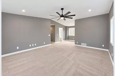 1100 Lonsdale Boulevard W, Northfield, MN 55057 - Photo 13