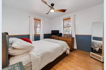 9101 Russell Avenue S, Bloomington, MN 55431 - Photo 13