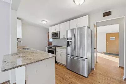 6921 Russell Avenue S, Richfield, MN 55423 - Photo 3