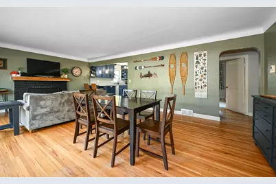 848 Sandhurst Drive W, Roseville, MN 55113 - Photo 7