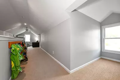 848 Sandhurst Drive W, Roseville, MN 55113 - Photo 21