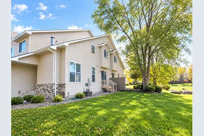 129 Appleblossom Lane, Shakopee, MN 55379 - Photo 3