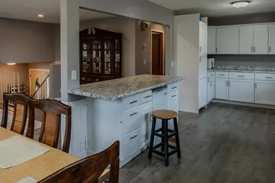 3024 81st Avenue N, Brooklyn Park, MN 55444 - Photo 15