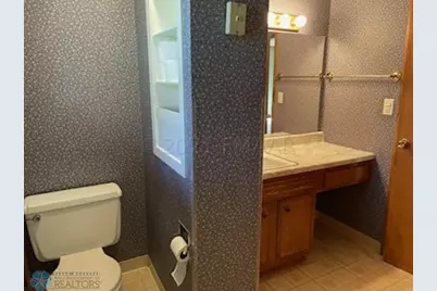 802 11th Avenue N, Moorhead, MN 56560 - Photo 31
