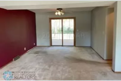 802 11th Avenue N, Moorhead, MN 56560 - Photo 13