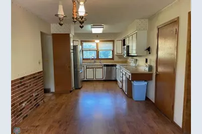 802 11th Avenue N, Moorhead, MN 56560 - Photo 11